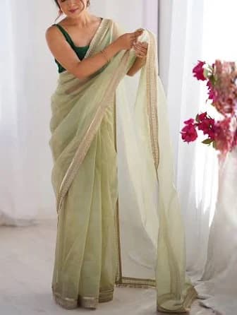 Kanjivaram Silk Saree With Temple Border