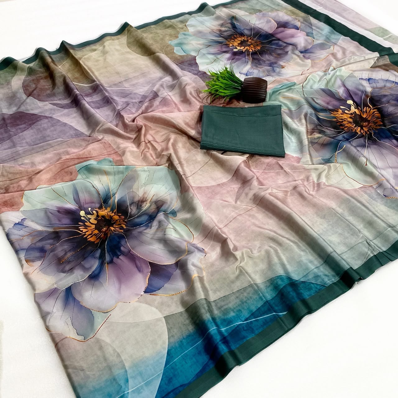 Soft italian crepe with fancy digital prints